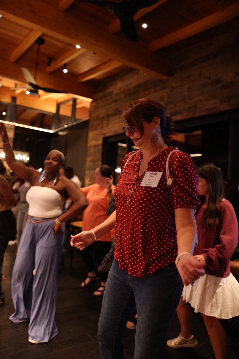 Even more shots from today at the <a href="/HoldsworthCentr/">Holdsworth Center</a>! #PublicEducationHoldsWorth #TeacherRetreat