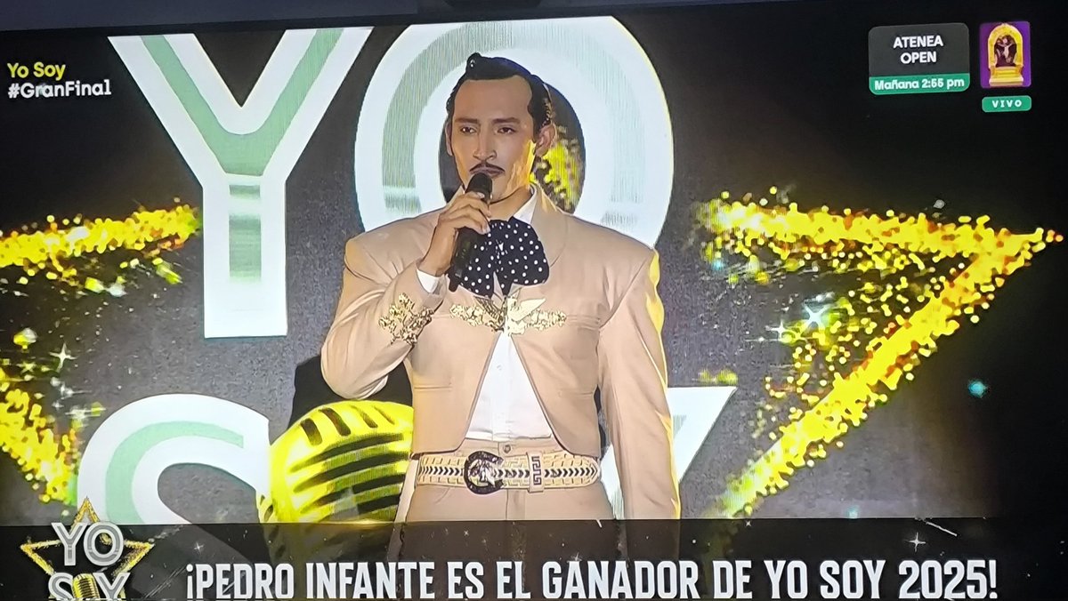 Live_and_sing's tweet photo. #YoSoy El que no creía en si mismo, siempre nos dió las mejores presentaciones y siempre con el perfil bajo, siempre con sencillez y humildad, es un justo ganador , muy contenta, me voy con el corazón contento esta noche por ti Jesús Zavaleta #YoSoy Pedro Infante https://t.co/GU4LstKrVH