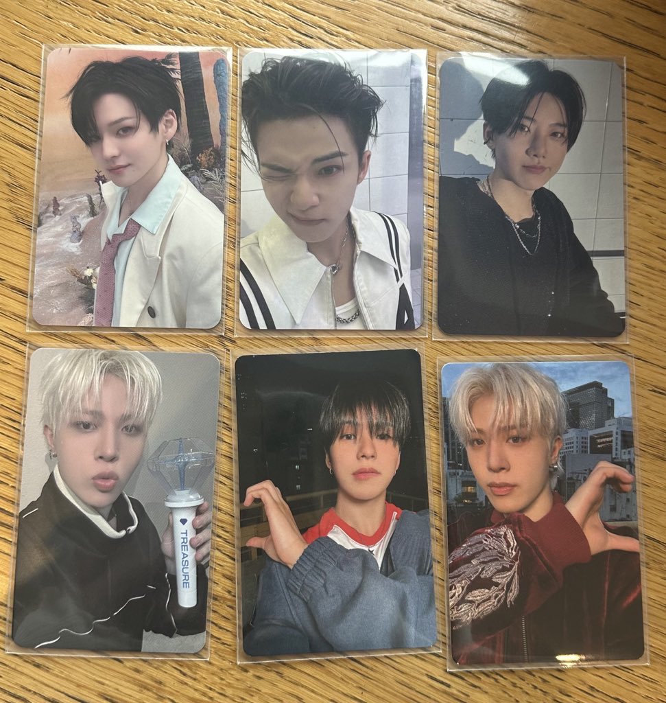 트레저  멤버십 부스 트라이트 응원봉 포카 ソウルタワー 교환

저: 사진
님: 도영

회장에서 교환 할 수 있어요🙇🏻‍♀️