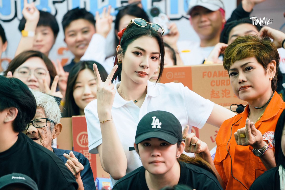 kasontam0k's tweet image. ✌️

HAPPY BIRTHDAY PERAYA
#FayeGentleBadGirlParty
#CharityWithFaye 
#FayePeraya 
#ฝ้ายพีรญา