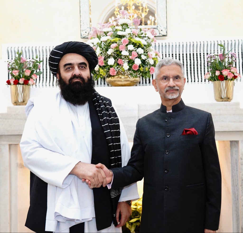 Muslim_ITCell's tweet image. They hate every Muslim, Indian or global,
and still dare to lecture us on “Original Muslims.”
One day they mock us as “Converted Mullahs”,
next day they pretend to “Respect” real Muslims.
Tell us, are Afghans original? Were even Arabs born Muslims? Every believer is a convert,…