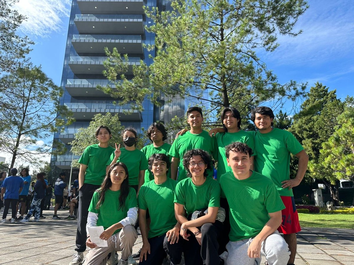 buap_fcc's tweet image. 🐺💙 Estudiantes de la FCC participaron con entusiasmo en el #LoboRally2025, promoviendo la salud mental a través del juego, el trabajo en equipo y la integración.
¡Gracias por representar con orgullo a la facultad! 👏🧠
#OrgulloFCC #SaludMentalImporta #SomosBUAP