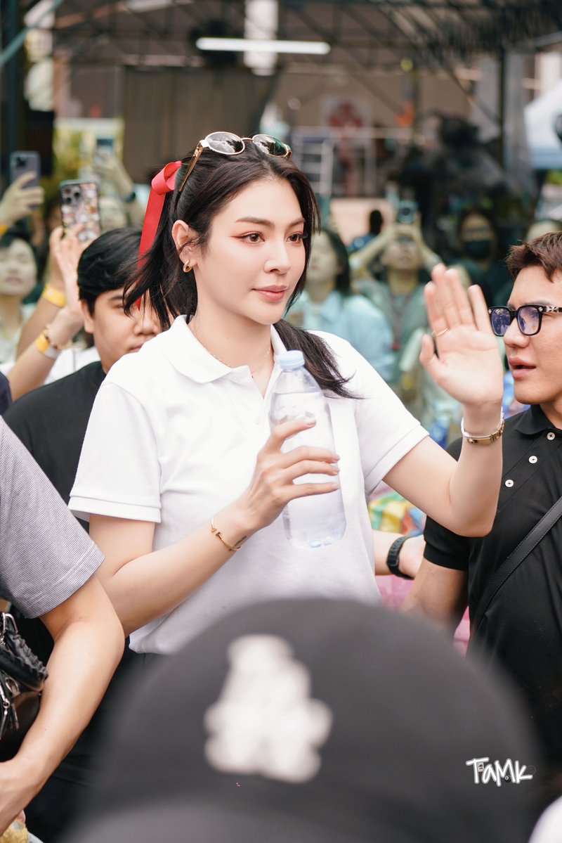 kasontam0k's tweet image. see u later

HAPPY BIRTHDAY PERAYA
#FayeGentleBadGirlParty
#CharityWithFaye 
#FayePeraya 
#ฝ้ายพีรญา