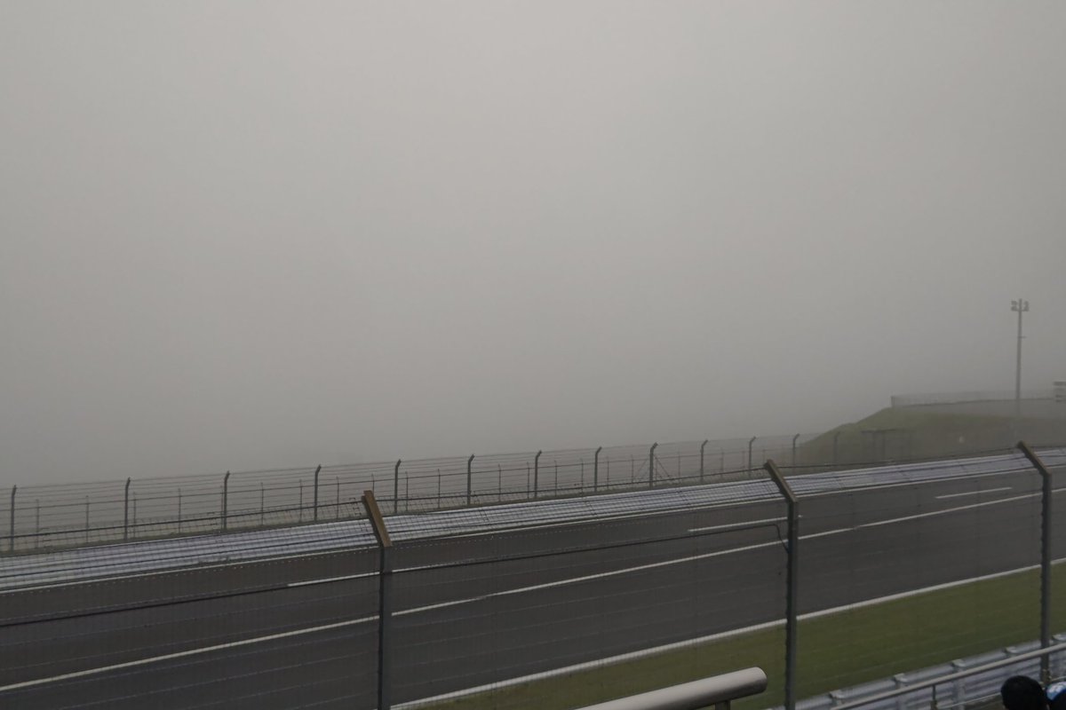 oshagara2's tweet image. #SFormula
TGRコーナー付近霧やばいんだが？