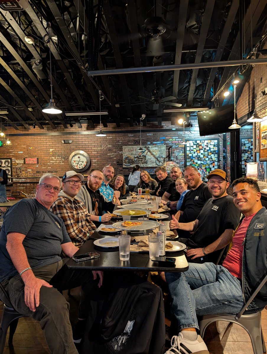 RedMonsterSC tweet media