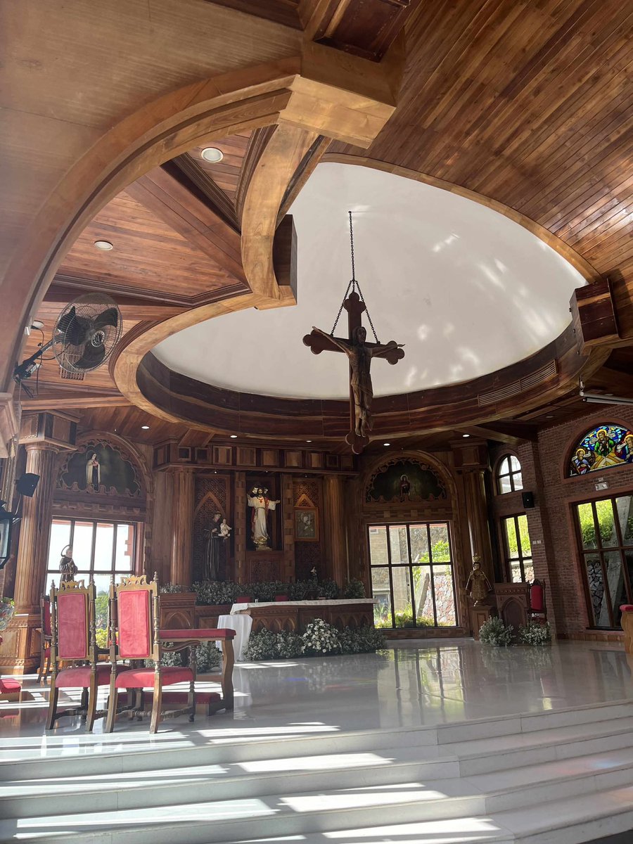 KarizaLegazon's tweet photo. San Antonio De Padua Chapel https://t.co/IdnzLqsk3G