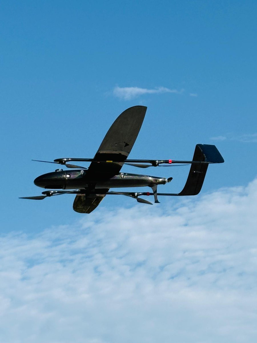 BlipIndustries's tweet image. Flight days never get old.

Every launch teaches us something new about balance, trust, and the beauty of motion.

#FlightTesting #EVTOL #Aerospace #FutureOfFlight #BlipIndustries