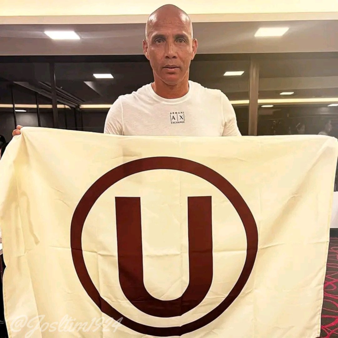 El hincha de Universitario, siempre recordará al colombiano Mayer Candelo.