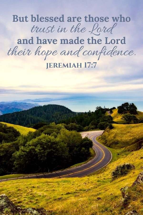 🌤️ Sunday Morning Hope 🌤️

When life feels uncertain, remember this: God’s plan has never failed. Even when we can’t see the way forward, He is already working behind the scenes — turning what seems impossible into something beautiful.

Trust isn’t about knowing how things will