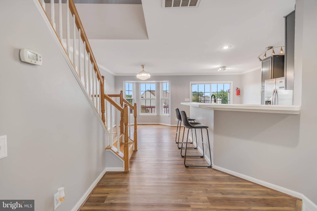Redladykadi's tweet photo. 🏡 405 HATCHERS RUN CT is waiting on you!
2 living areas, a dining room, &amp; a deck w/wooded views—plus a bonus room for your office/nursery. Motivated Seller!

Take a peek:https://t.co/tVmAHHc4mn

#TRLKT #dmvrealtor #StaffordLiving #HomeSweetHome #ForSaleVA #MoveInReady https://t.co/Z7msJ5gajm