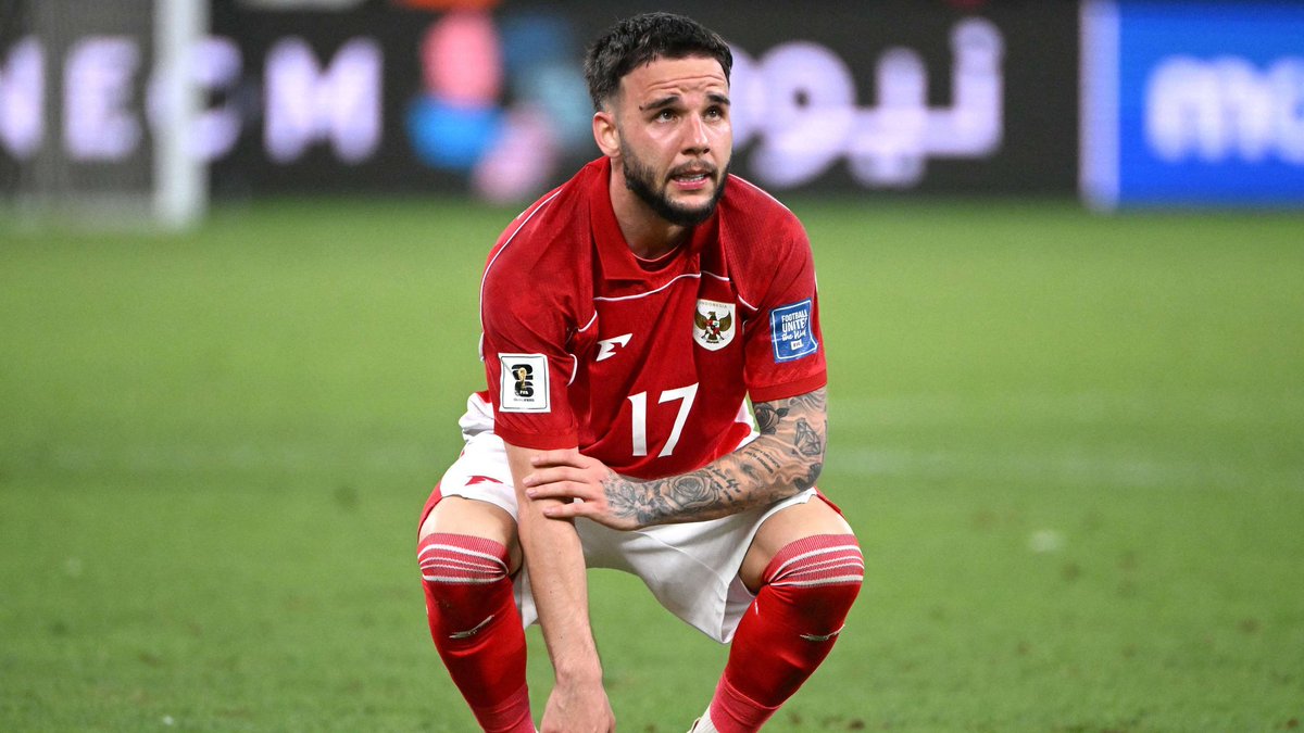 Calvin Verdonk:

"Mimpi itu sudah berakhir, rasanya sangat sakit. Saya tidak tahu kata apa yang harus saya ucapkan, kami sudah beri segalanya, tapi tetap belum cukup dan saya rasa ini adalah standar yang harus kami bawa ke depannya, dan kita harus fokus ke Piala Asia. Tapi yang