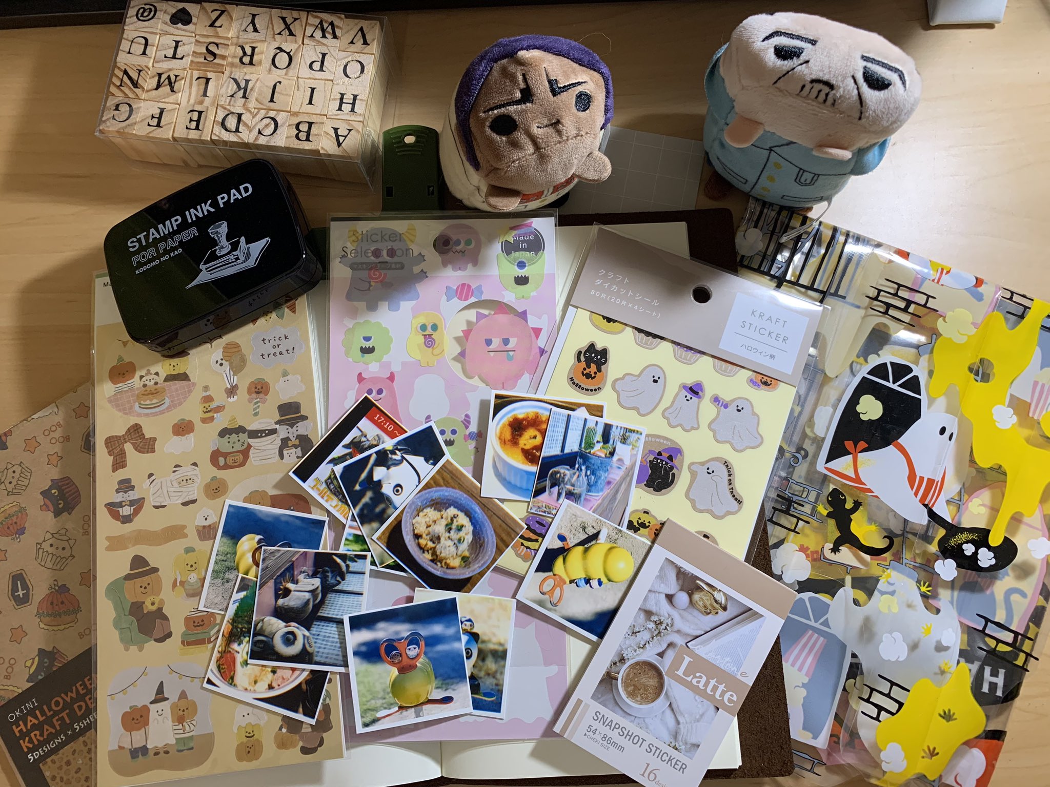 手作り額付き作品 title「へいお待ちニャンコ」 手作り額付き作品