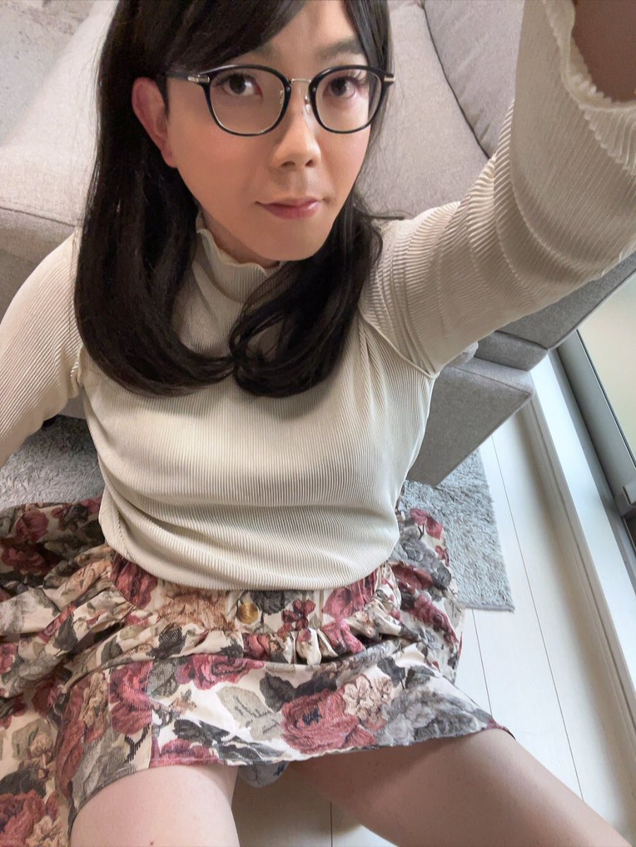 yuiyui45_zyosou's tweet photo. チラ見せ💕
#女装 https://t.co/4Wm9ztIHmy