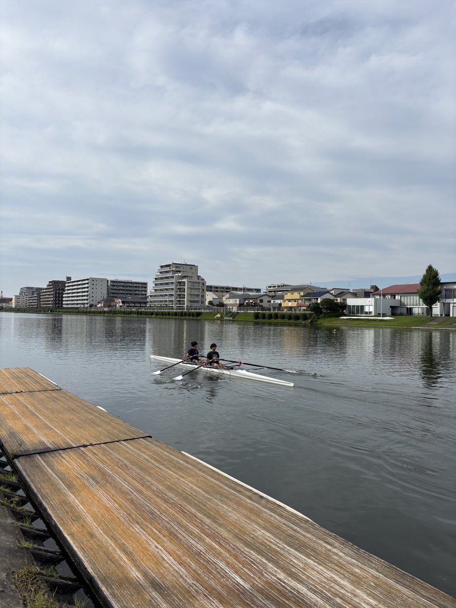 tmurowing's tweet image. 東日本新人2日目
岸蹴りしました！応援よろしくお願いします

RaceNo.60
M2X
FinalA 発艇14:48 B No.6