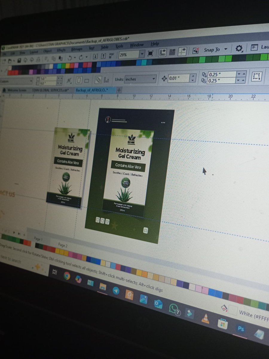 StanGlobals_96's tweet image. Good packaging design should:
✓ Stop the scroll
✓ Communicate instantly
✓ Build trust
SONIE Naturals&apos; new Aloe Vera Gel Cream packaging checks all three.
What do you notice first? 👀
#DesignThinking #PackageDesign