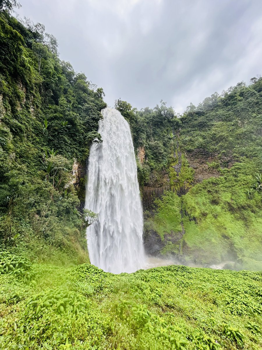 Barta waterfall, Bonga.
