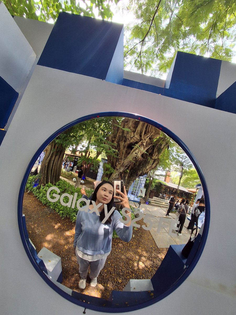 batariyay's tweet image. Galaxy Creator Land @ Urban Forest, Cipete ⭐️
@samsungID #GalaxyS25FE #GalaxyAI #BeneranWorthIt #GalaxyCreatorLand