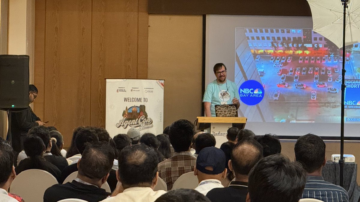 SmitaNachan's tweet image. Live from #AgentConPune! The keynote session is on — filled with insights, inspiration, and ideas shaping the future of AI and productivity. It’s amazing to see so many passionate minds come together to explore what’s next. 🔥
#AgentConPune #PuneTechCommunity