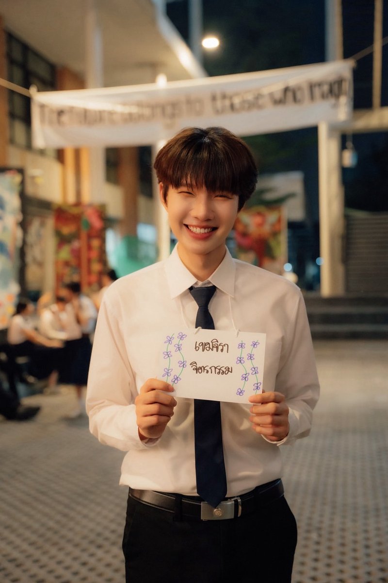 chewong_199x's tweet image. นี่แหละ คนที่ทำให้พี่อยากกลับไปเรียนอีกครั้ง แต่ไม่ได้อยากกลับไปตั้งใจเรียน จะกลับไปตั้งใจจีบเด่กปีหนึ่งคนนี้!!

Khemjira The Series EP10
#เขมจิราต้องรอดEP10