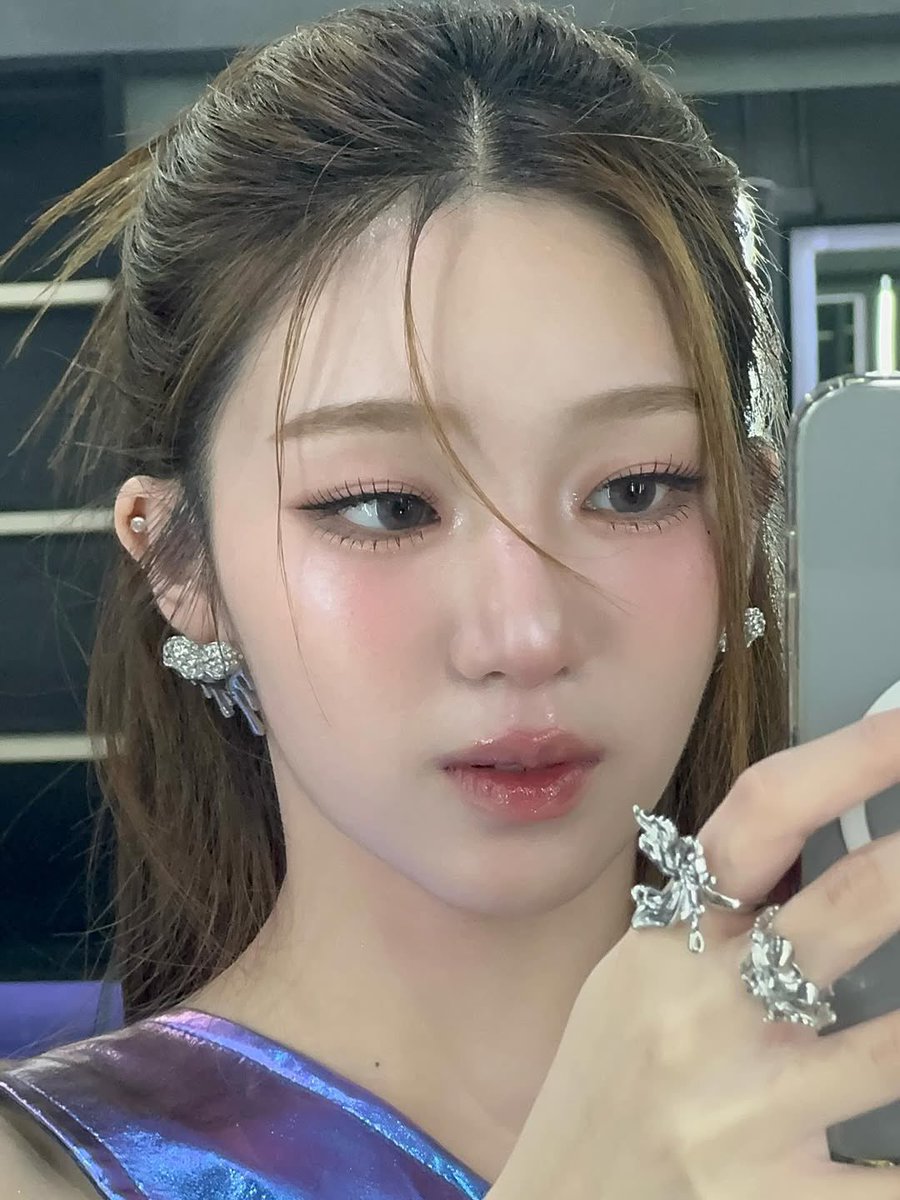 Acare_Official's tweet photo. 121025 — ( ✿ #วันนี้เอแคร์ )
IG : acare.ct | Update
“Had the best time being part of this K/DA cover project with Golden Spatula The MV's finally out! go watch it!!
Btw "Remix Rumble" just dropped on Golden Spatula too—
#GoldenSpatula #GSRemix
◜#acare_ct ◞ ♡
🐱— #FELIZZ https://t.co/Z5K0c7FFpC