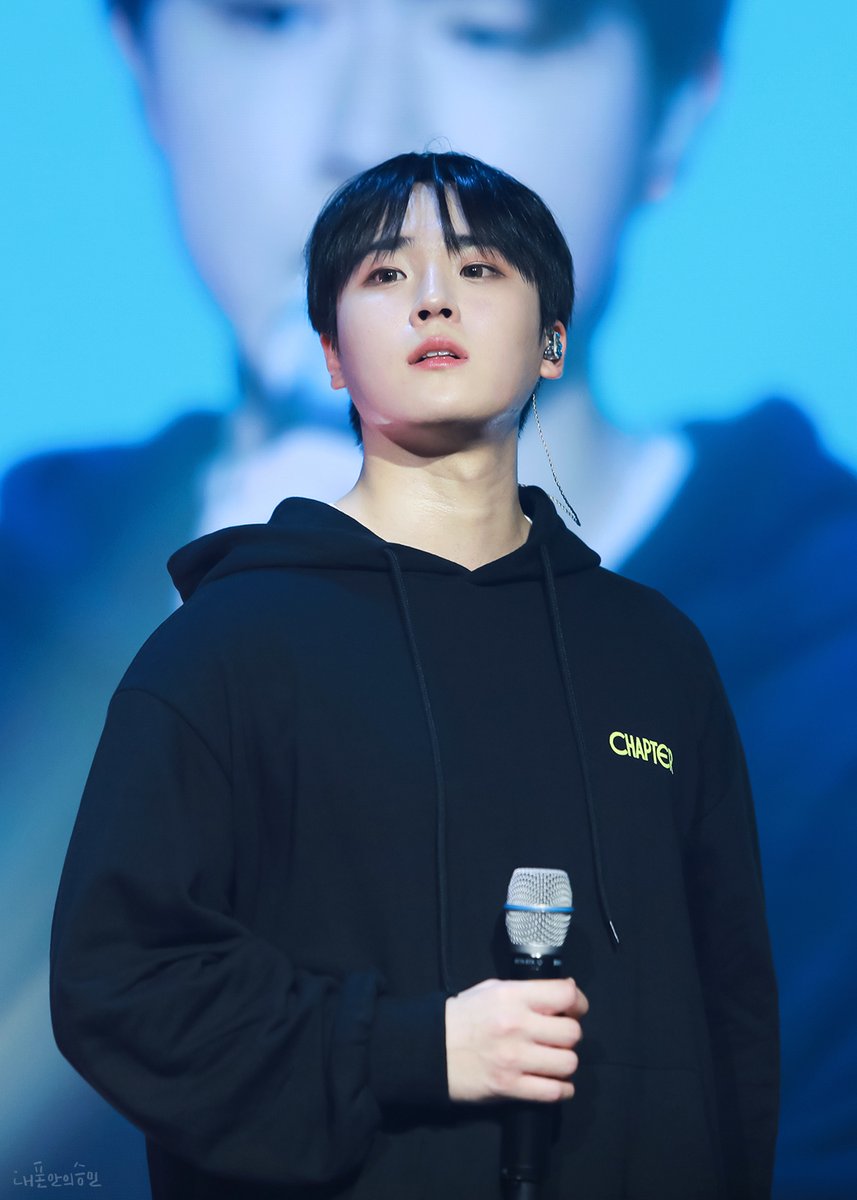 nanobsm's tweet image. 241207 골든차일드 CHAPTER
생일 축하해💙
#승민이와_함께하는_모든순간들이_소중해
#HAPPY_BAE_DAY_SEUNGMIN
#배승민 #BAESEUNGMIN #골든차일드 #GoldenChild