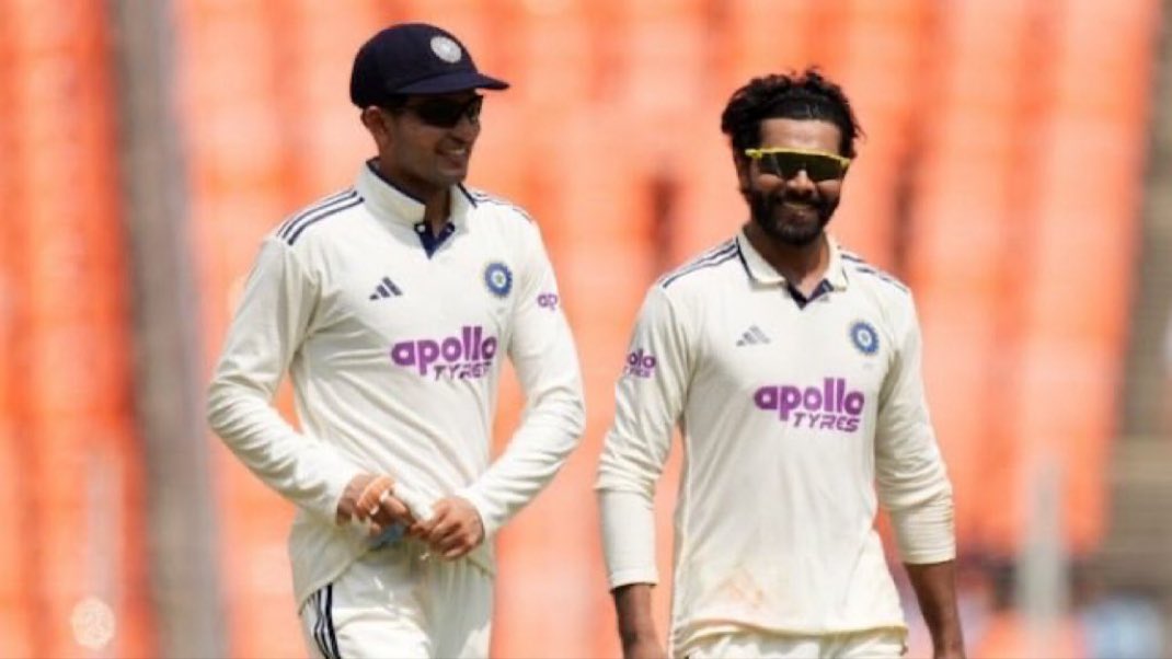 MSDHONITHEGOAT7's tweet image. Ravindra Jadeja not being given batting or bowling against West Indies. Snake Shubman Gill Showing his real face.🐍

#Ravindrajadeja𓃵 #ShubmanGill #INDvsWI #Wivsind