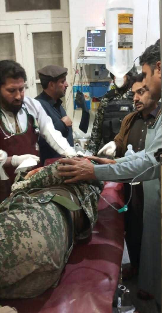 Operation_S400's tweet photo. 🚨Report from Afghanistan local Media

📍 KUNAR PROVINCE
- Dangam District (Banshi Area): 3 posts captured. 5 Pakistani soldiers killed, several injured. Remaining troops escaped
- Ghashi Kundo Area: Pakistani soldiers abandoned their posts and fled
#Afghan #Afganistan #Pakistan https://t.co/snpyPQaayc
