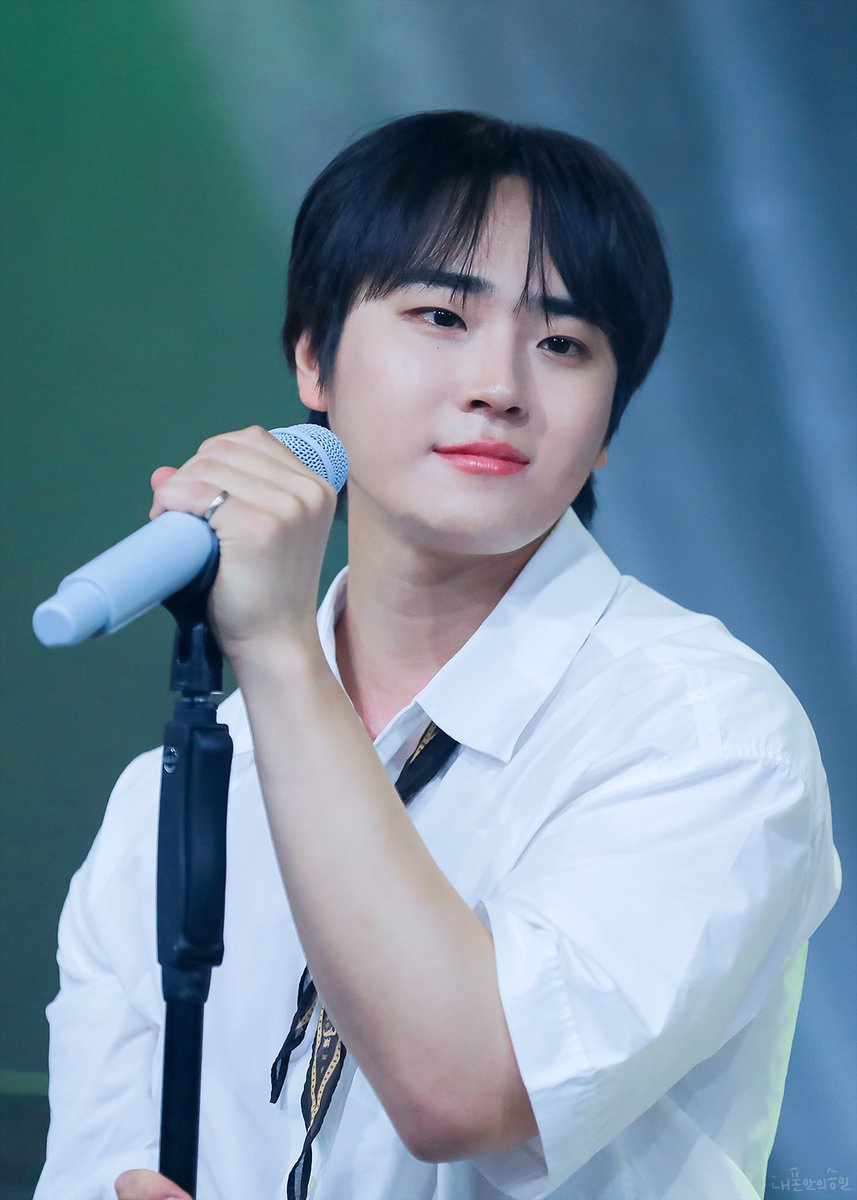 nanobsm's tweet image. 250713 BAE'ST Friends
작업 열외 받는 하루를 보내길🤗
#승민이와_함께하는_모든순간들이_소중해
#HAPPY_BAE_DAY_SEUNGMIN
#배승민 #BAESEUNGMIN #골든차일드 #GoldenChild