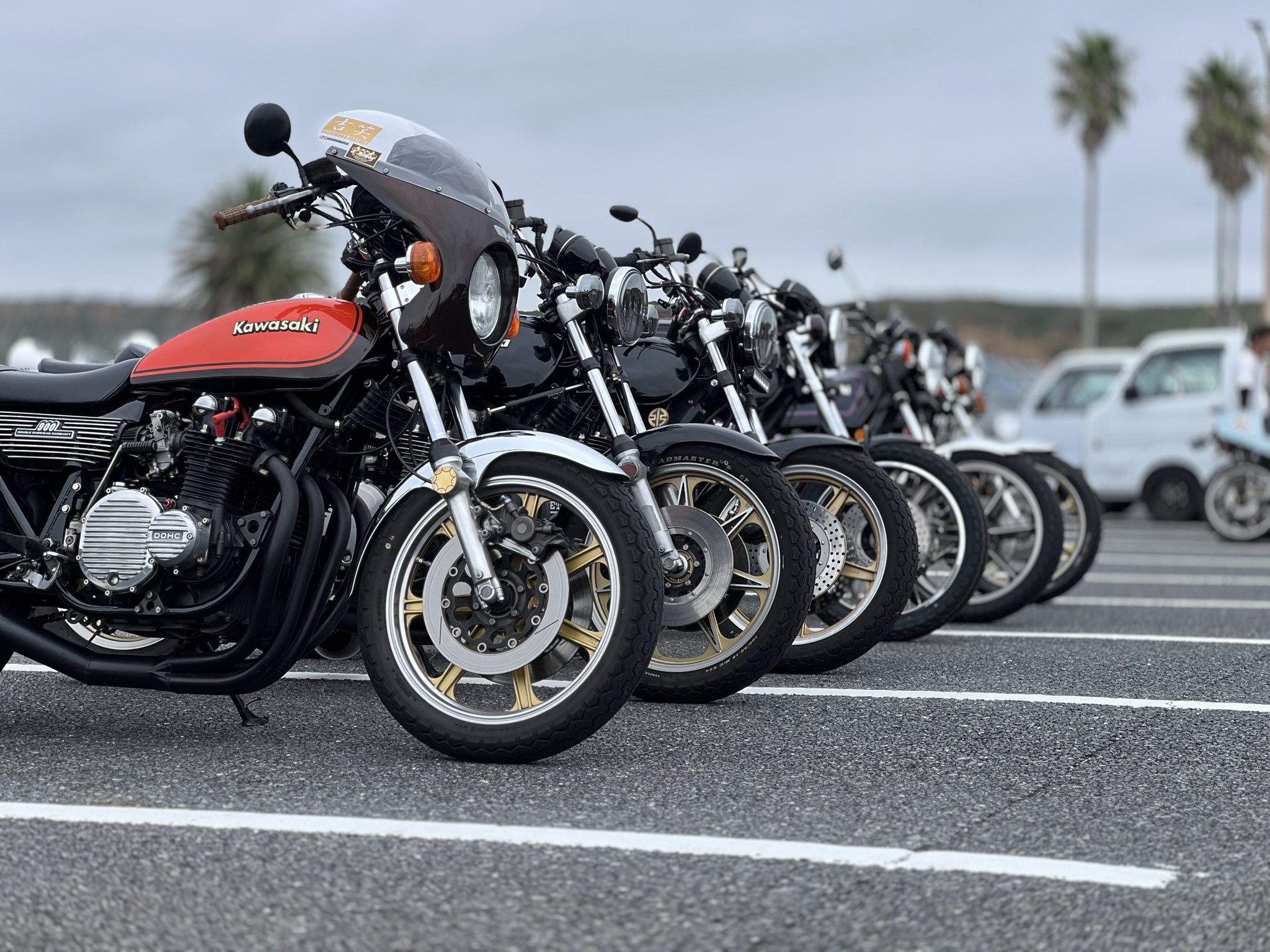 世界で最も軽いものって？ LIMITざっぴーカワサキKZ650 on X: 