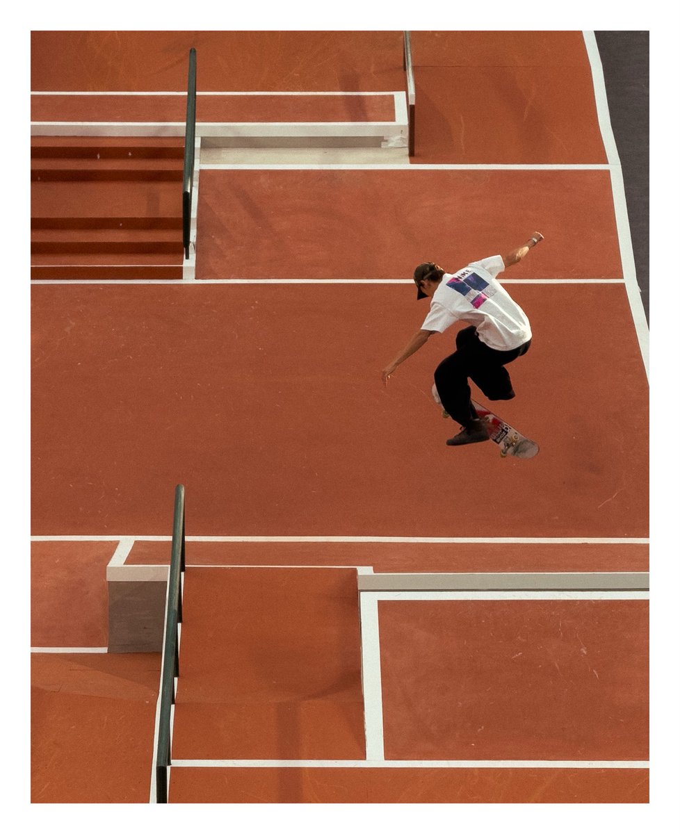 Des ptites photos de la SLS à l'iphone 🛹