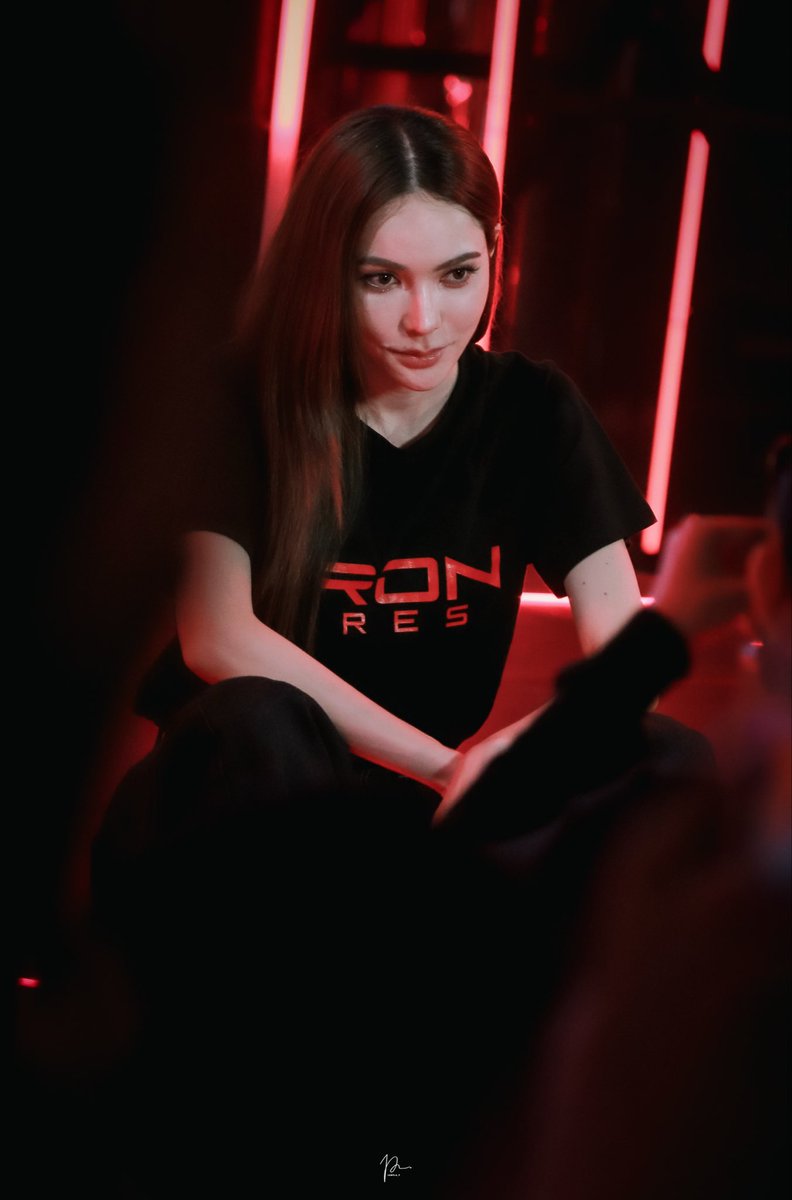 iampla_p's tweet image. พี่ลูอิส 

MAJOR X EL TRON ARES
#TronAresTHxENGLOT
#ชาล็อตออสติน #CharlotteAustin
