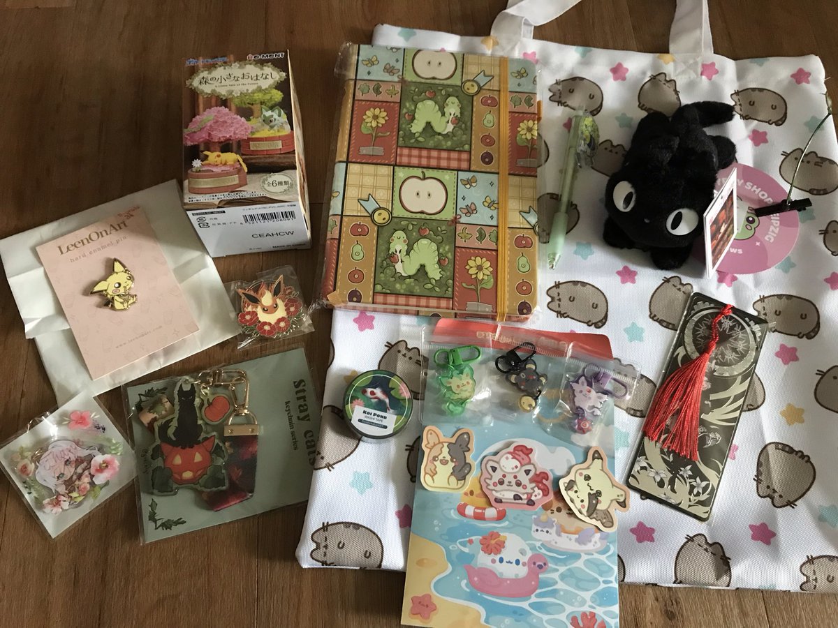 Sheranyah's tweet image. Mein kleiner aber feiner Loot von der #POLARISConvention