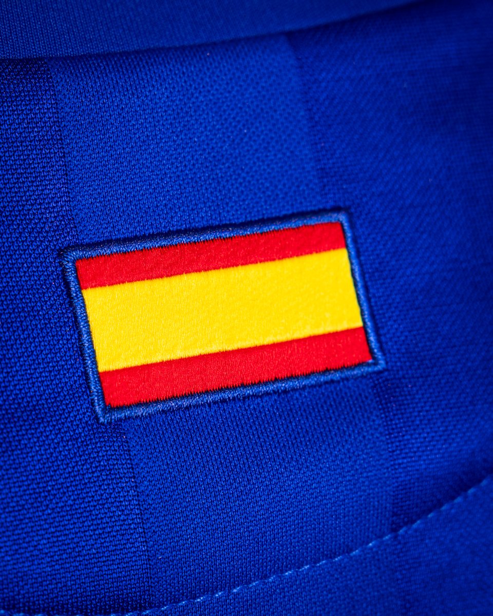 Orgullosos de llevar la bandera en nuestra camiseta 🇪🇸

Deseamos un gran Día de la Hispanidad a todos los españoles.

¡𝗙𝗲𝗹𝗶𝘇 𝟭𝟮 𝗱𝗲 𝗼𝗰𝘁𝘂𝗯𝗿𝗲ⵑ

💙🙌🤩