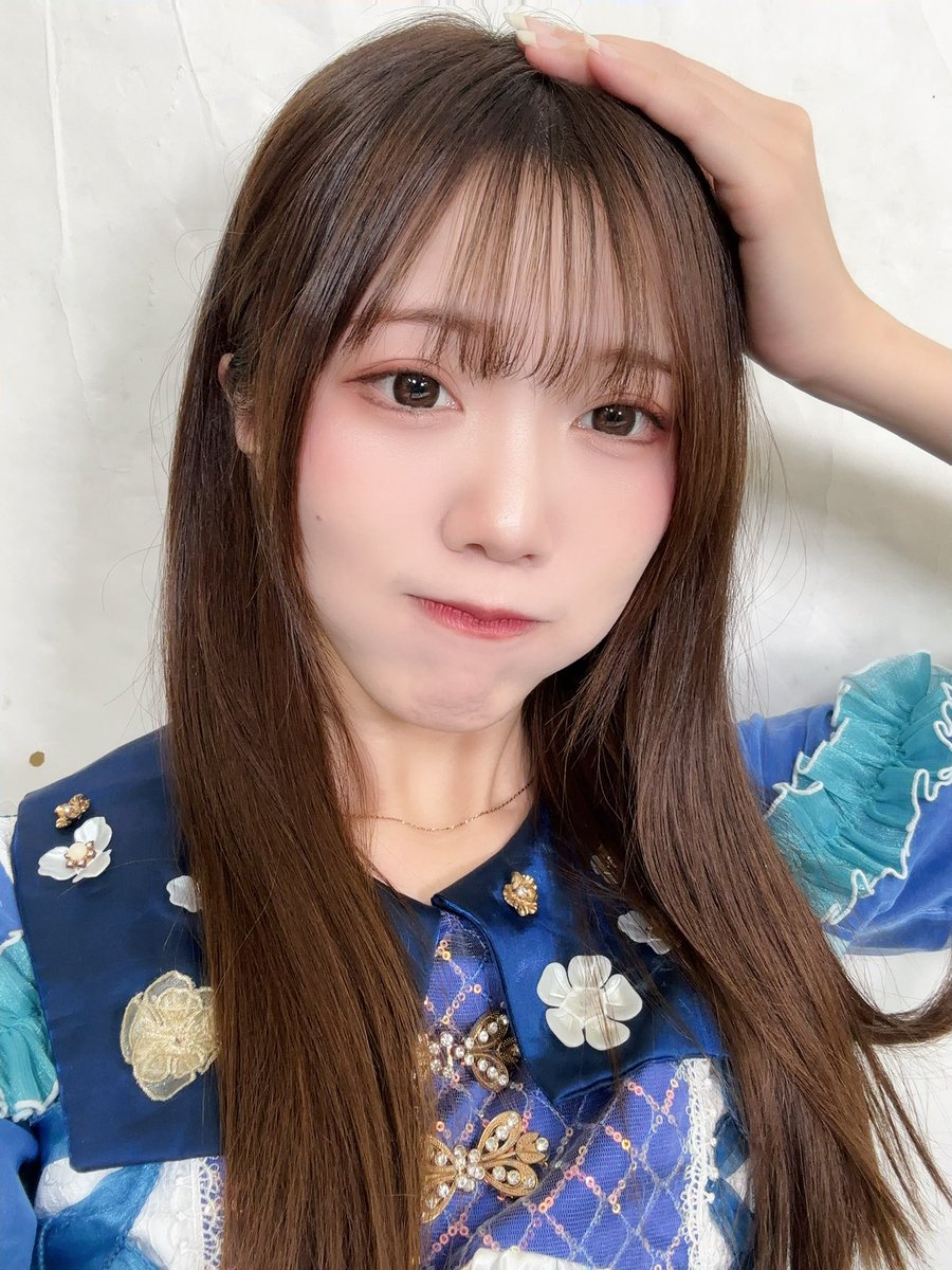 riri_hotaloop's tweet image. 『new story』
ありがとうございましたっ🧡
HOTALOOPの熊野りりです🐻🧡
セレネに駆けつけに来てくれてありがとう🫶はじめましての方もほぼみんな手あげてくれてありがとうございます〜🧡🧡明日Halloweenの定期公演あるのでぜひ遊びに来てね!!
次は下北沢だよ〜🧡🧡🧡
30分だ❤🔥お腹いっぱい!