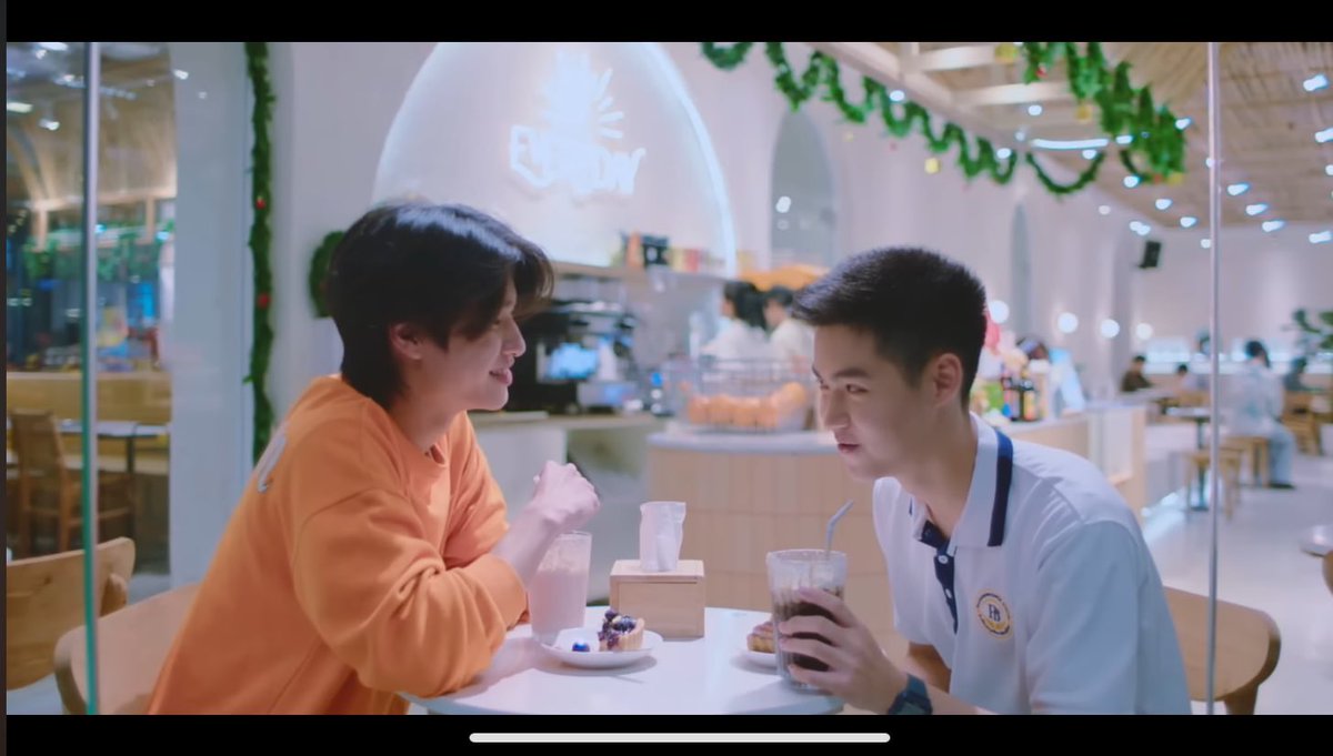 gwendolyynes's tweet image. i miss kitshane so much🥹🫶✨
@lukepeemsan @mickmetas @BoysInLoveTH
#LukeMick #lukeso_ #mickmetas #BoysInLoveSeries