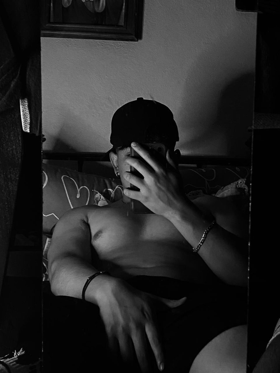 Ferx_rms's tweet image. Buenas noches 🫦