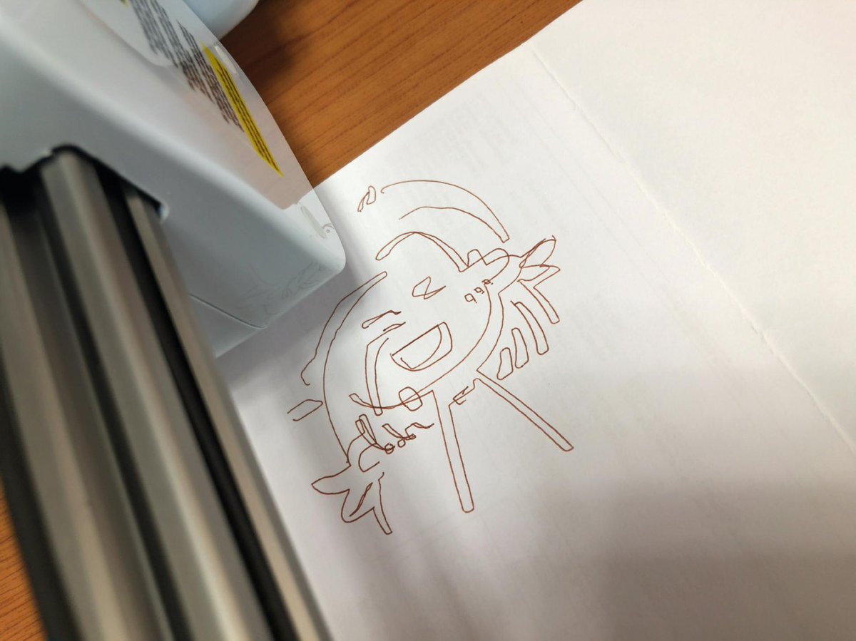 ymmtyshk_'s tweet photo. LOKLiK iPaint 動作確認 その2
LOKLiK iPaintは、Paintの名称だけど、基本的なペンプロッタの動きとしてどうか。
A3サイズの用紙まで対応できる。
アプリに入っているデザインから輪郭で、出力をしてみたが、軸のベルトが、緩んでいる?
ベルトの調整に関して、問い合わせを。
#LOKLiK
#iPaint https://t.co/JaytCtEwU0
