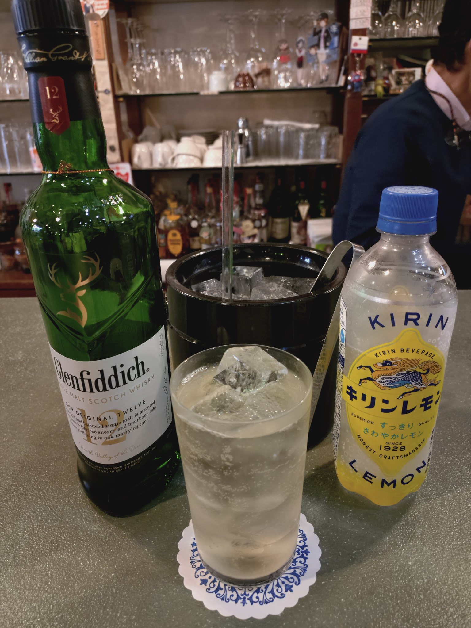 ペコりん KAWASAKI ZX-6R (1995-1997) Review | Speed, Specs & Prices