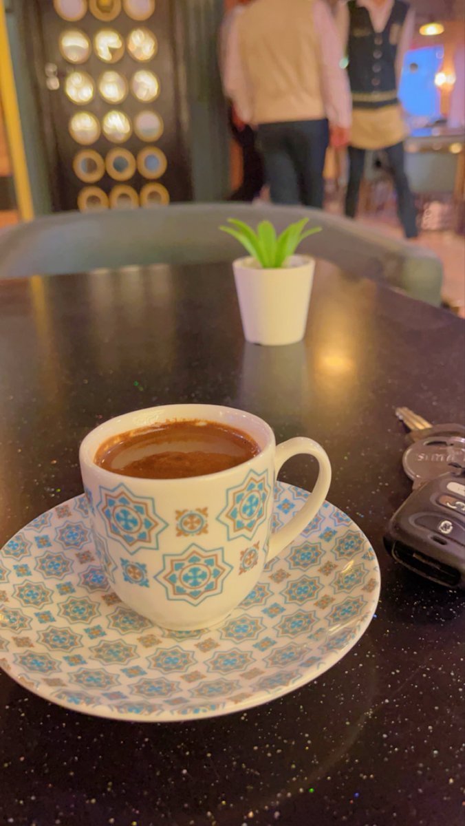 mo_radwan1010's tweet image. عزيزة القلب 🥰
#قهوة_الصباح ☕️