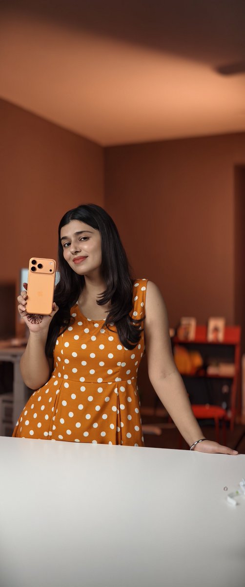 StyleListings's tweet image. Are we going to revive that old matching outfit series? #StyleSquad
iPhone 17 Pro Max in the house! 🏡