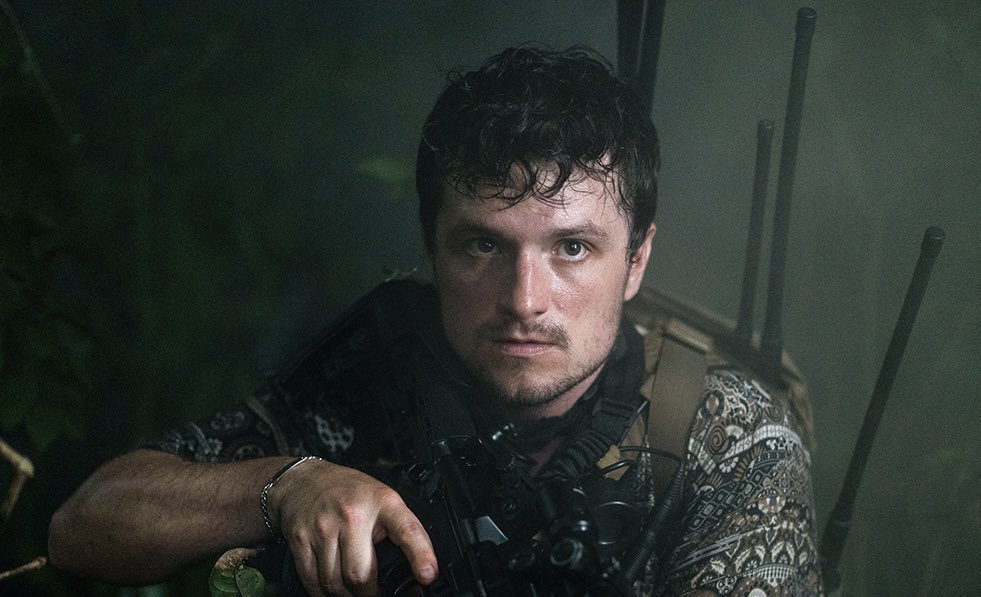 PopCrave's tweet image. Happy 33rd birthday to the talented Josh Hutcherson.