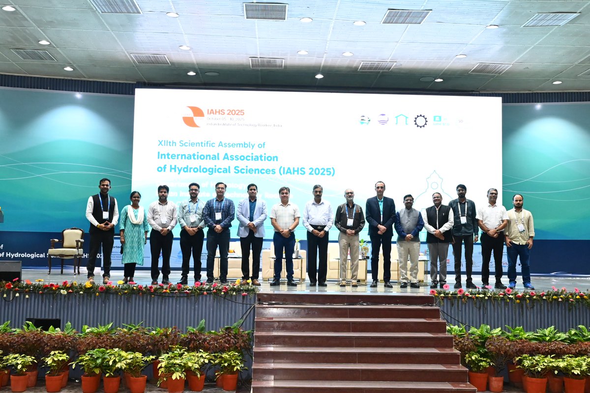 Hydrology_IITR's tweet image. ✨And that’s a wrap on #IAHS2025!✨
Heartfelt thanks to all delegates, speakers, editors, and organizing team members for making this global hydrology meet a grand success!
@iitroorkee @CSIR_CBRI @NIH_Hydrology #IRIRoorkee
#Hydrology #WaterScience
