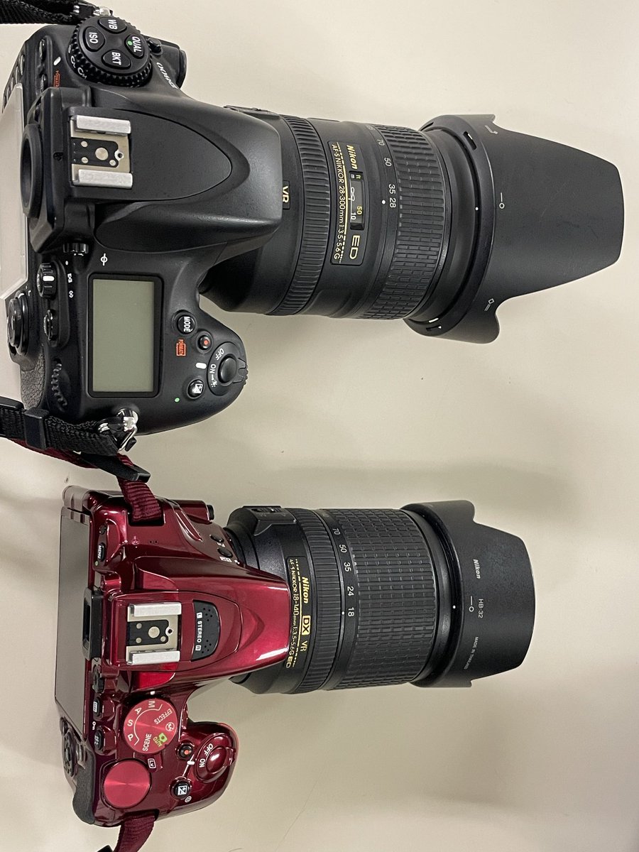 ctw18666's tweet image. 【3人】
昨日は、素敵なイケメン様をパシャリしてきましたよ。
色々なところで活躍されている方なので、嬉しいですわ。
やはり、赤のカメラって珍しいのかな?
また、赤のカメラに凄く興味を持ってくれる人がいた。
よく現場で言われるけど、嬉しいね。
やはり、私のイメージカラーは赤かも笑…