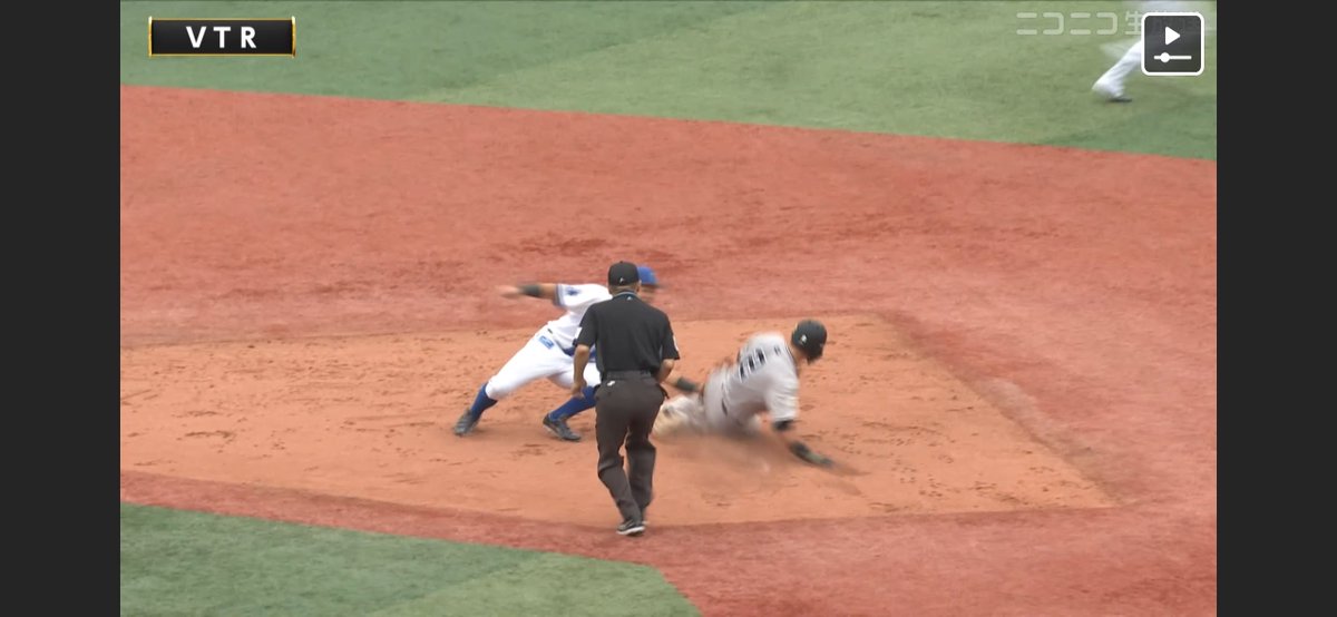Tossy_0623's tweet image. ナイス盗塁刺殺👍🏻👍🏻👍🏻
#baystars
#山本祐大
#全横浜でブチあがれ