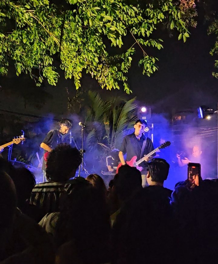 Conciertazo de <a href="/ncma___/">no comparto mis amigos</a>  y <a href="/torkuatosmusic/">Torkuatos</a> 🤟🤟🤟🔥🔥🔥