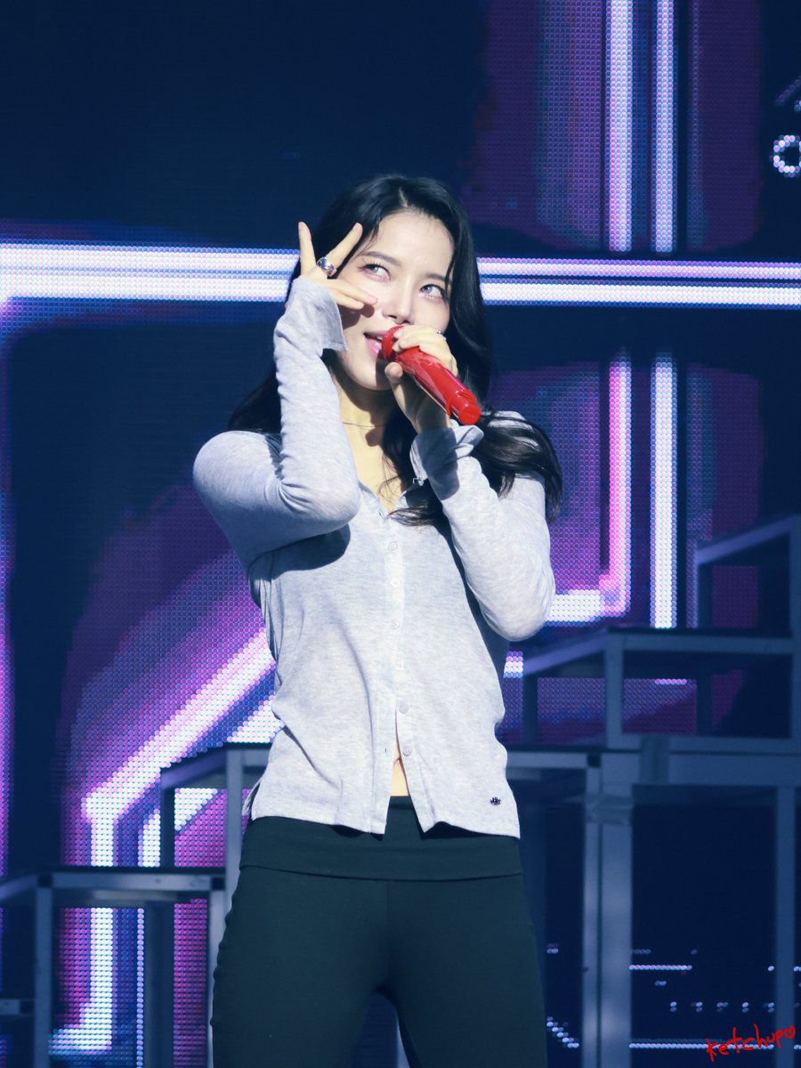 KETCHUP_221's tweet image. 251012 Solar 3rd CONCERT [Solaris] in Seoul Day 2
sound check😀☺️❤️

#마마무 #MAMAMOO 
#솔라 #SOLAR