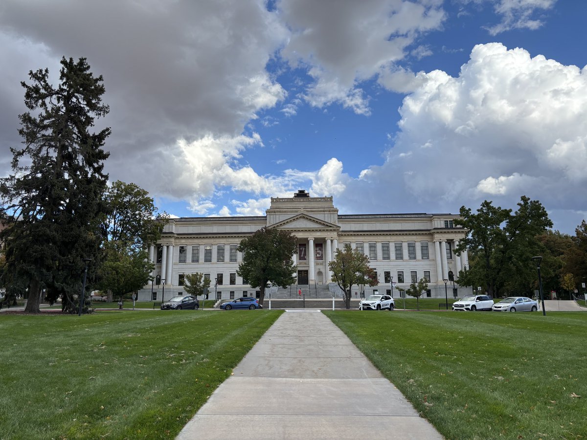 LanMisty's tweet photo. Arrived at Salt Lake City late afternoon today, partly sunny but with all the harbingers of a storm coming. Within 2 hours, the cold front swept through with strong gusts, lightning, and torrential downpours. #utwx https://t.co/jA3PADLqHU