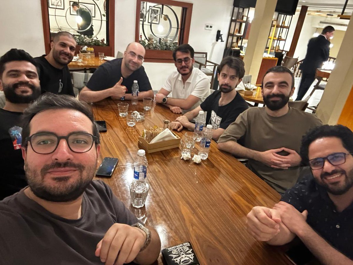 LunarGamesUruk's tweet image. One last gather with the best devs in Mesopotamia. Just kind people with big dreams, and me
@kevirstudio @DanarKayfi @bgl_iq
Love this Italian Restaurant. If you’re ever in Baghdad, check out Grono. 😋
#indiedev #gamedev #devlog