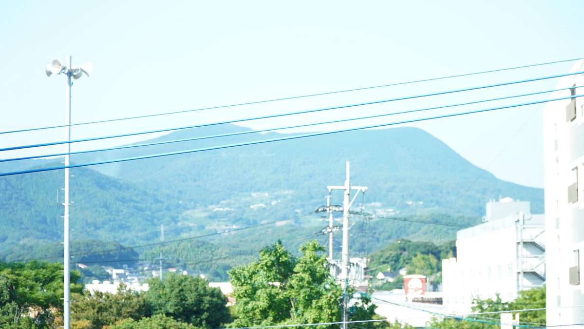 yanpuri_writer's tweet image. やえのはPLフィルターを手に入れた!
同じ設定でこの違い。
フォトグラファーはガジェットを揃えて楽しむために仕事をしているような気がしてきた。