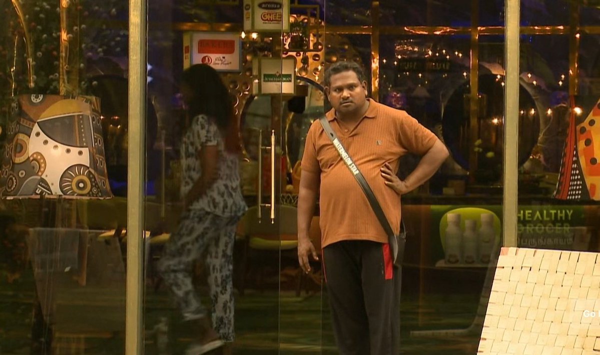 rockyrockydon17's tweet image. Dharbees : Ooo kadha apdi pogudha 😂
